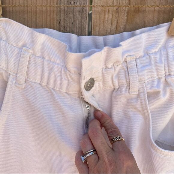Zara BAGGY PAPERBAG JEANS in white size XS - Picture 4 of 9